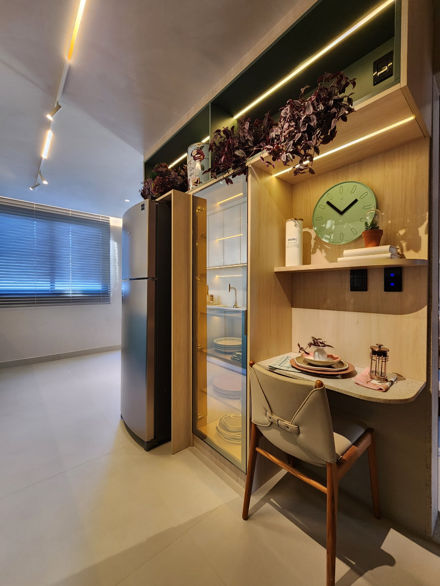 Casa à venda com 3 quartos, 3 suítes, 3 vagas e 147m² no Sim, Feira de Santana (BA) — foto 8 de 19