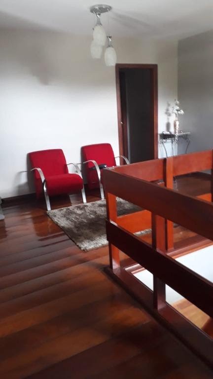 Casa à venda com 4 quartos, 4 suítes, 6 vagas e 860m² no Arujázinho I, II e III, Arujá (SP) — foto 15 de 17
