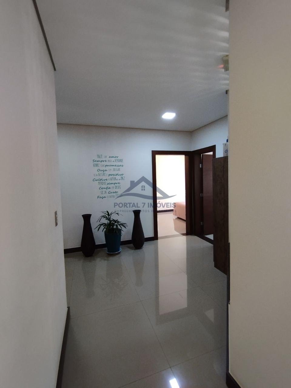 Casa à venda com 1 quarto, 2 suítes, 6 vagas e 400m² no Nucleo João Pinheiro, Funilândia (MG) — foto 26 de 30