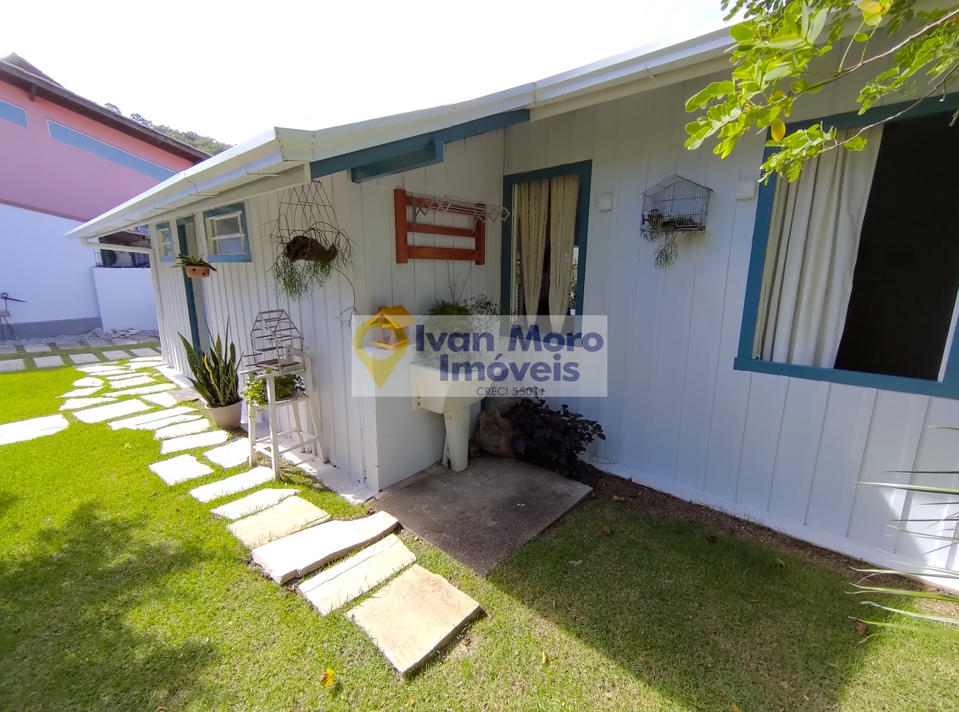 Casa à venda com 4 quartos, 1 suíte, 3 vagas e 150m² no Daniela, Florianópolis (SC) — foto 16 de 30