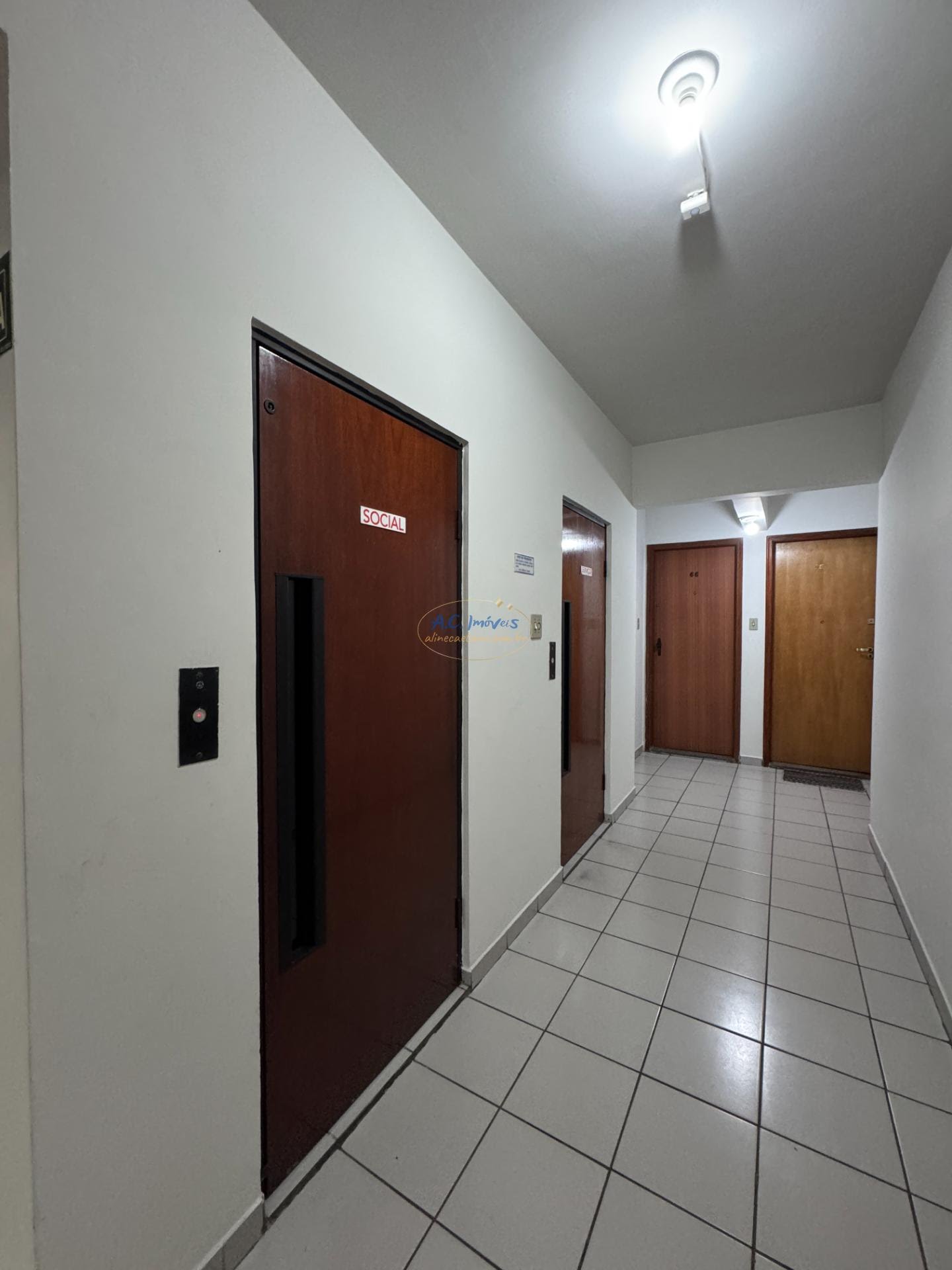 Apartamento à venda com 1 quarto, 1 banheiro, 1 vaga e 64m² no Canto do Forte, Praia Grande (SP) — foto 2 de 22