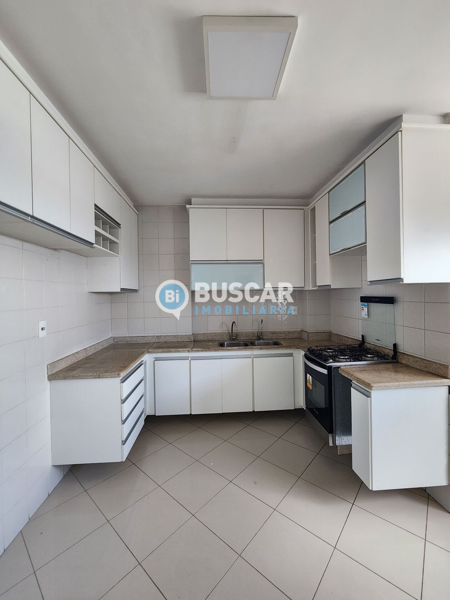 Apartamento à venda com 4 quartos, 4 suítes, 4 vagas e 205m² no Kalilândia, Feira de Santana (BA) — foto 5 de 18