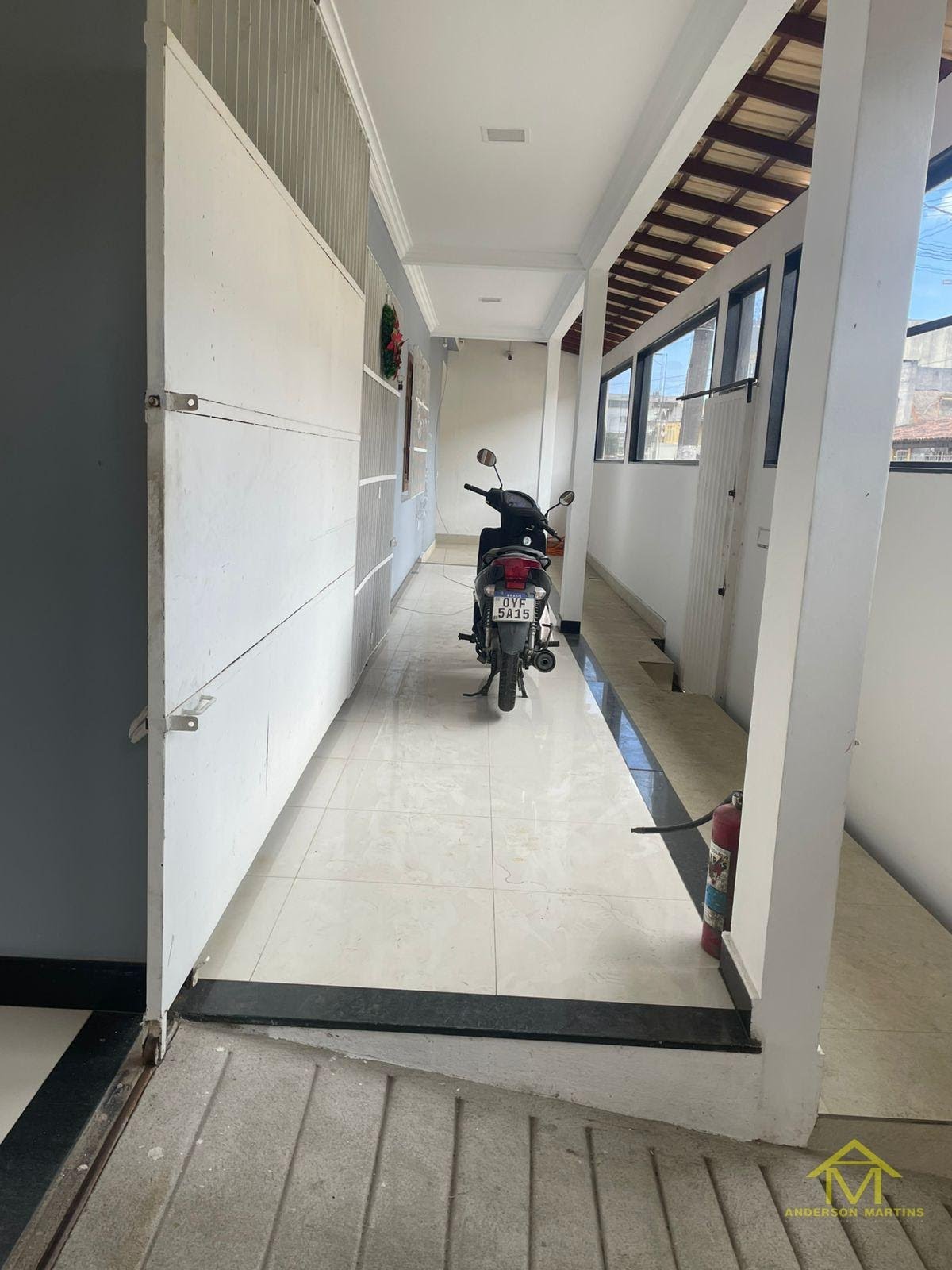 Casa à venda com 3 quartos, 4 banheiros, 2 vagas e 345m² no Cobilândia, Vila Velha (ES) — foto 4 de 10