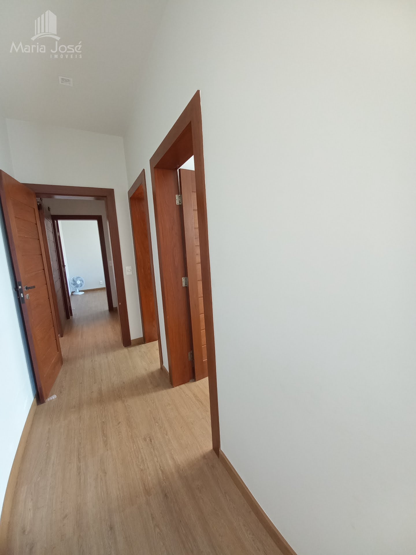 Casa à venda com 3 quartos, 3 suítes, 4 vagas e 400m² no Condomínio Lagos do Moinho, Sete Lagoas (MG) — foto 23 de 30