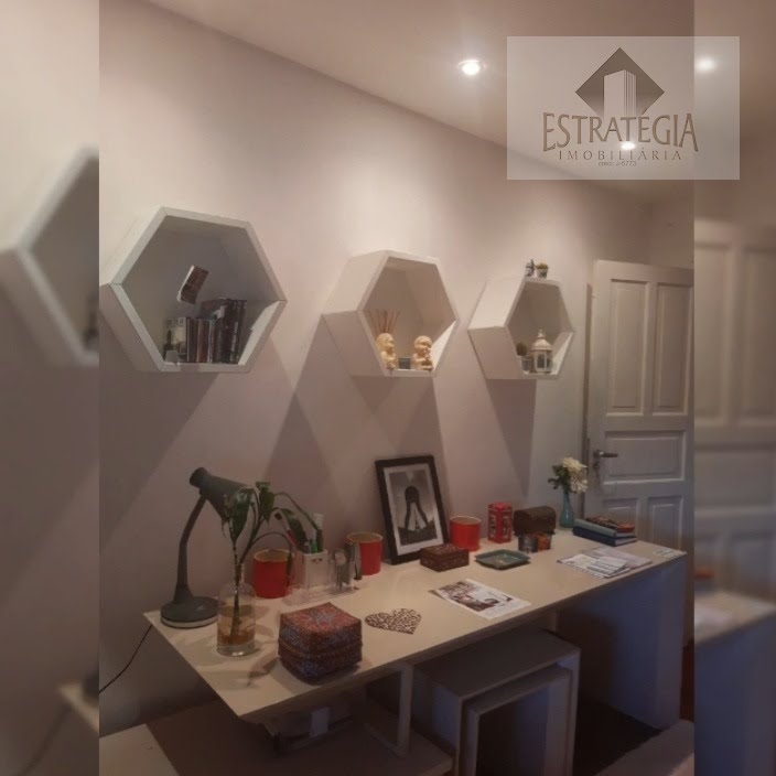 Casa à venda com 2 quartos, 1 suíte, 2 vagas e 240m² no Quitandinha, Petrópolis (RJ) — foto 11 de 29