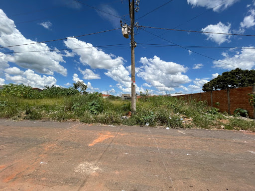 Lote / Terreno em Residencial Portal do Lago II  -  Catalão