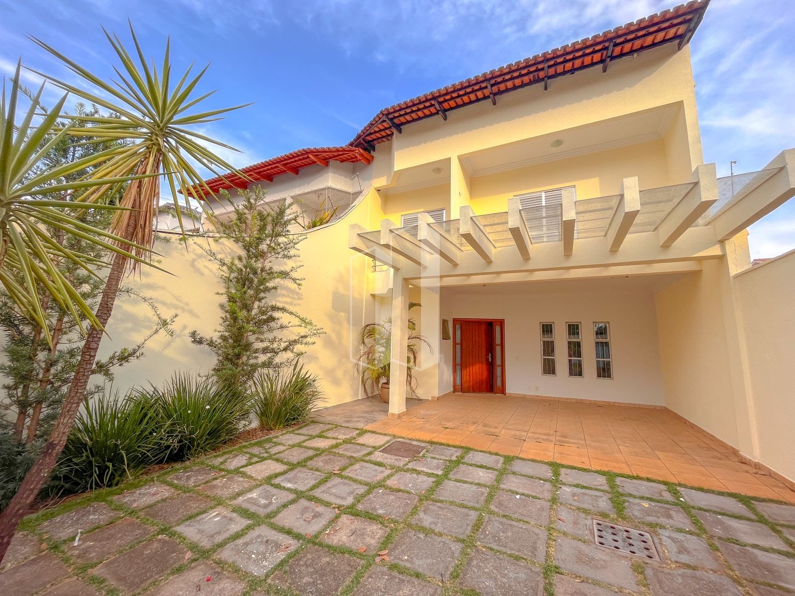 Casa à venda com 4 quartos, 2 suítes, 4 vagas e 189m² no Jardim Atlântico, Goiânia (GO) — foto 10 de 23
