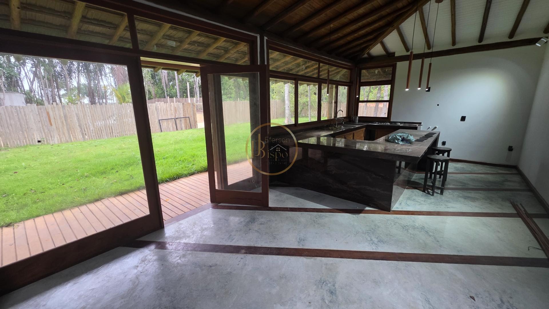Casa à venda com 3 quartos, 3 suítes, 5 vagas e 350m² no Praia dos Lenções, Santa Cruz Cabrália (BA) — foto 13 de 30