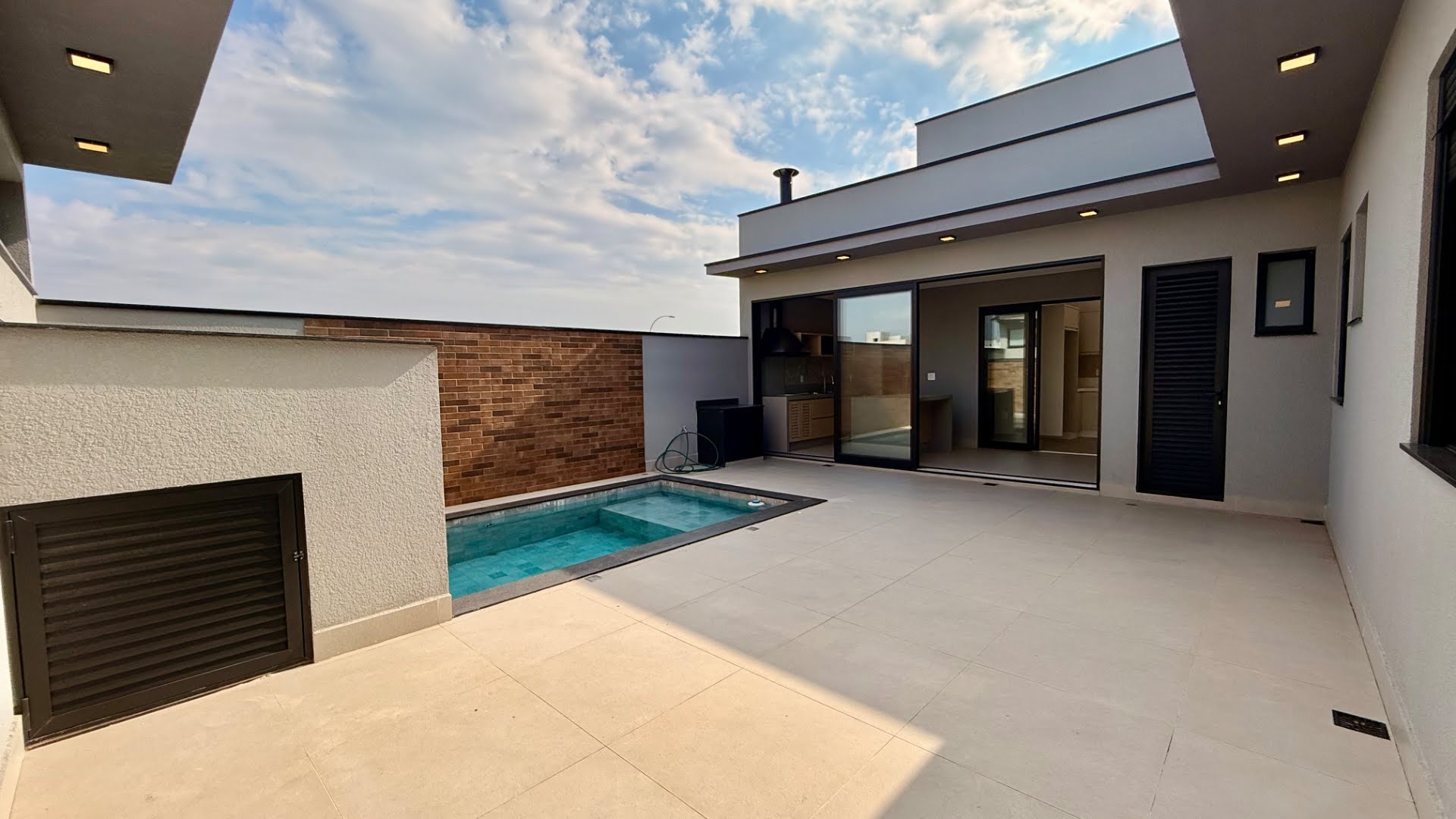 Casa à venda com 3 quartos, 3 suítes, 4 vagas e 189m² no Dona Maria Cândida, Indaiatuba (SP) — foto 28 de 30