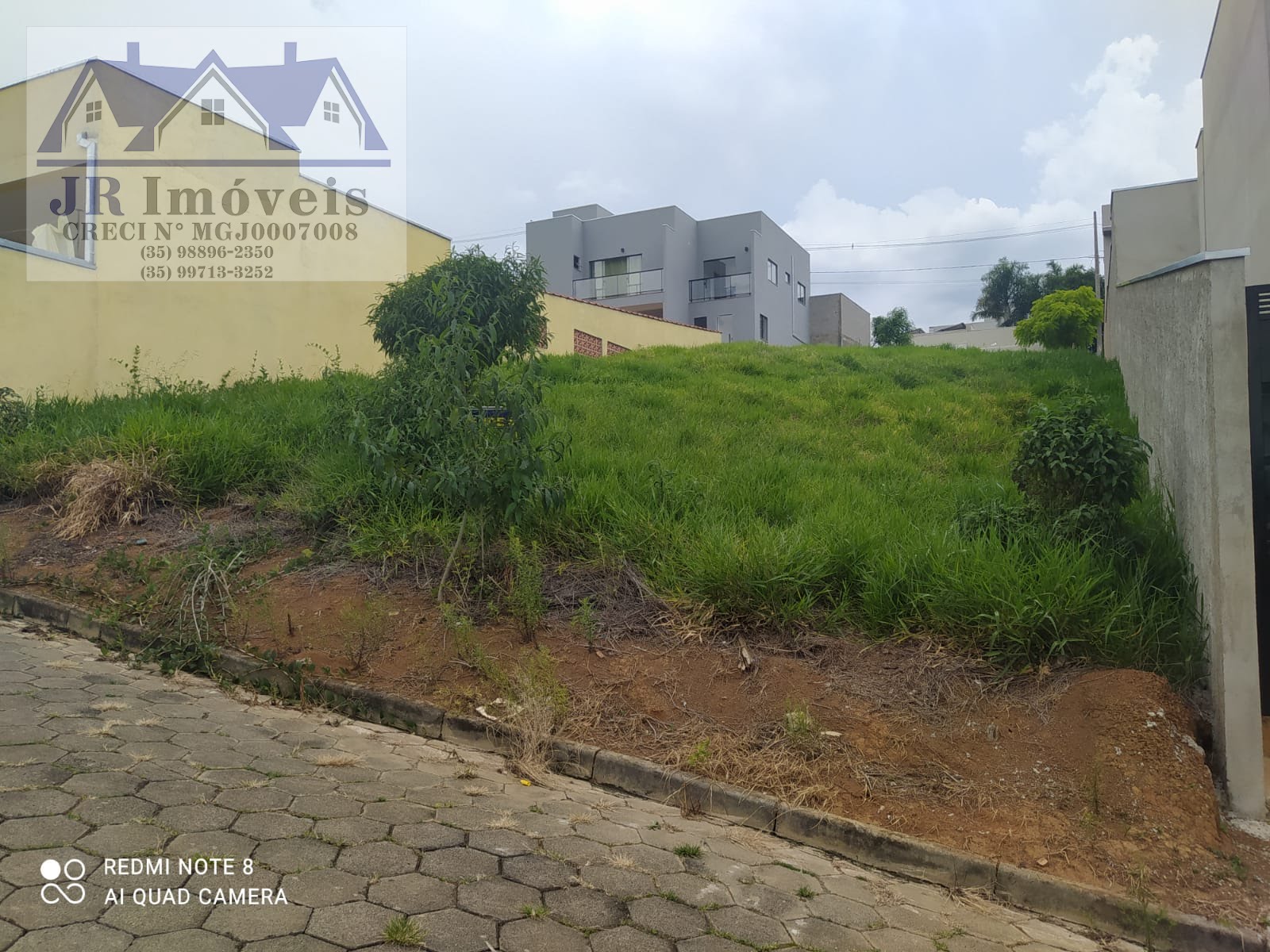 Terreno à venda com 300m² de terreno no Bairro Laje, Piranguinho (MG) — foto 4 de 5
