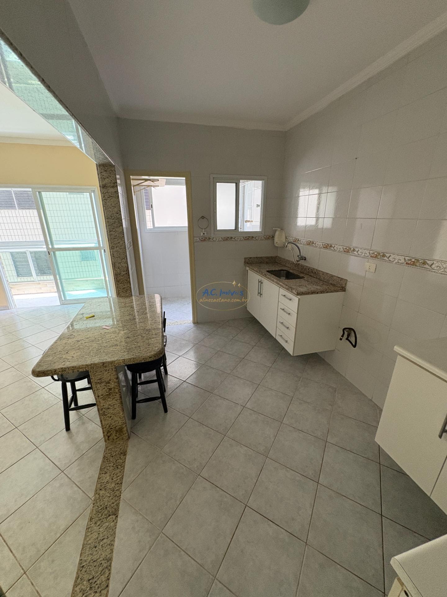 Apartamento à venda com 3 quartos, 1 suíte, 1 vaga e 80m² no Cidade Ocian, Praia Grande (SP) — foto 5 de 30