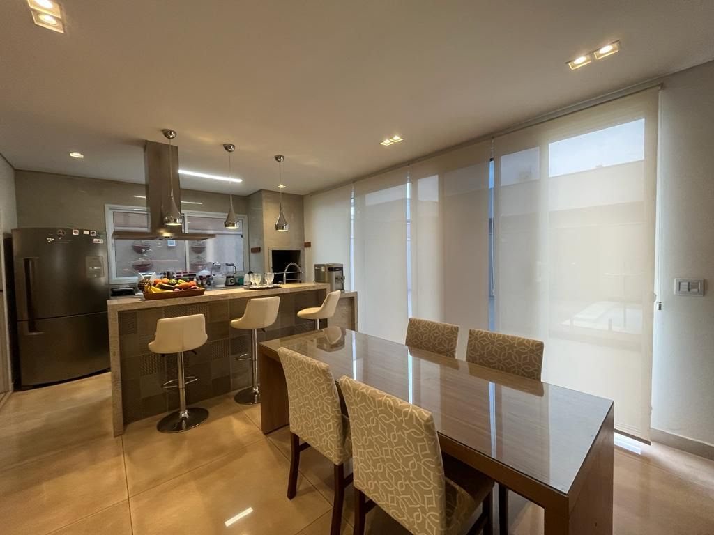 Casa à venda com 4 quartos, 4 suítes, 4 vagas e 266m² no Jardim Cybelli, Ribeirão Preto (SP) — foto 15 de 30