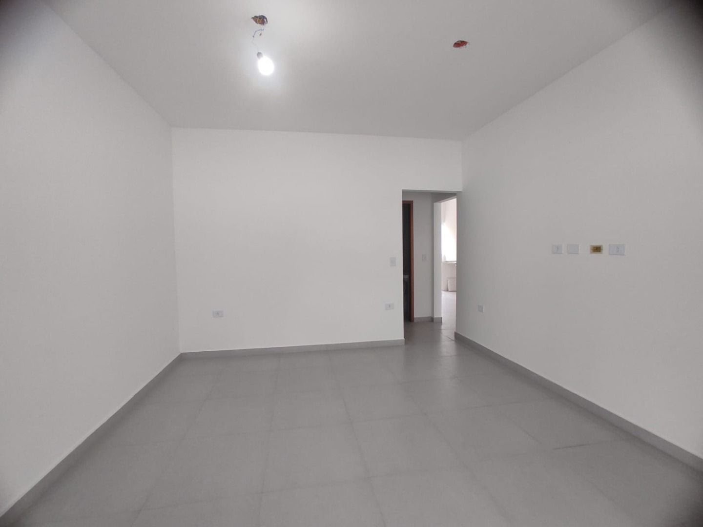 Casa à venda com 3 quartos, 3 banheiros, 2 vagas e 150m² no Enseada, Ubatuba (SP) — foto 4 de 12