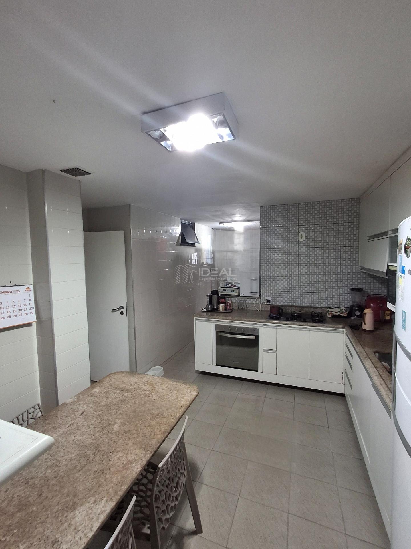 Apartamento à venda com 3 quartos, 1 suíte, 2 vagas e 160m² no Centro, Campos dos Goytacazes (RJ) — foto 8 de 30
