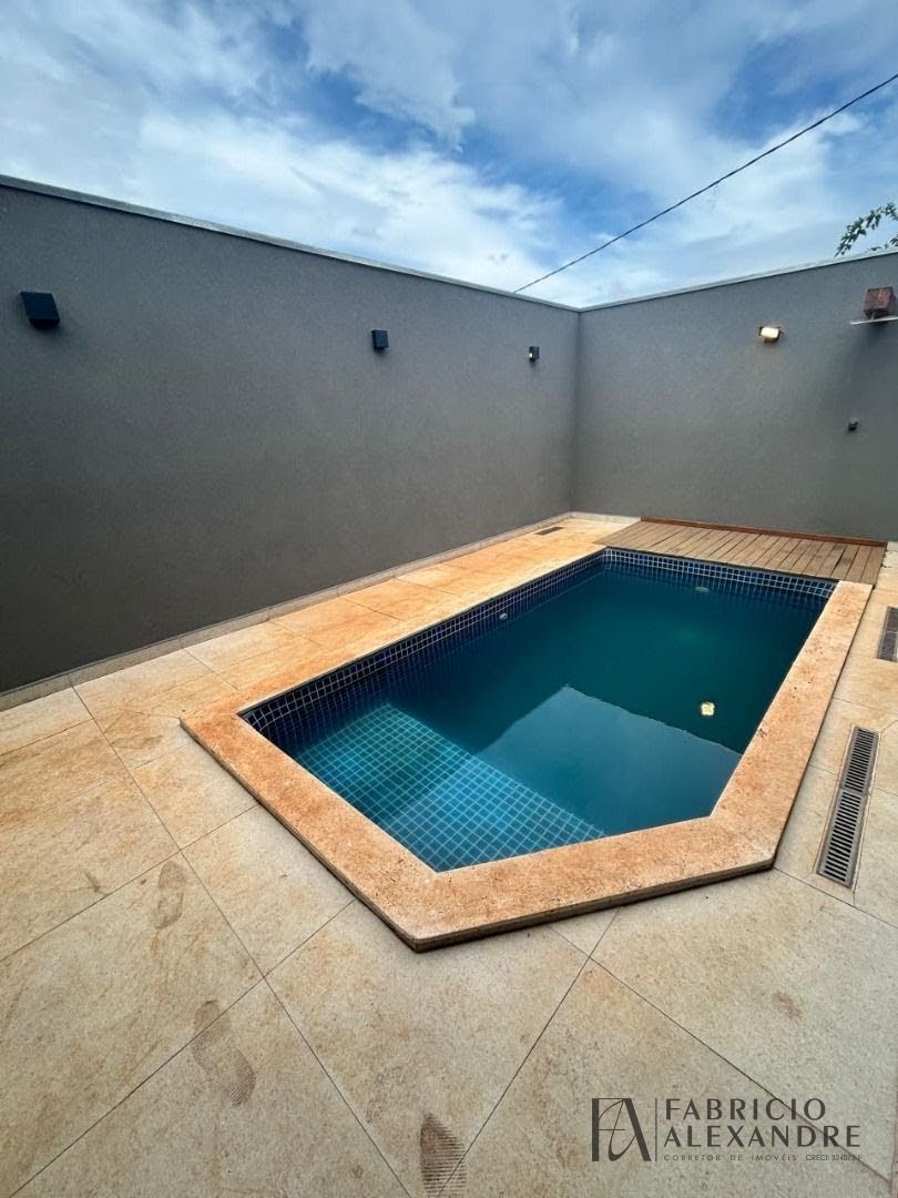 Casa à venda com 3 quartos, 3 suítes, 4 vagas e 220m² no Residencial Gaivota I, São José do Rio Preto (SP) — foto 17 de 18