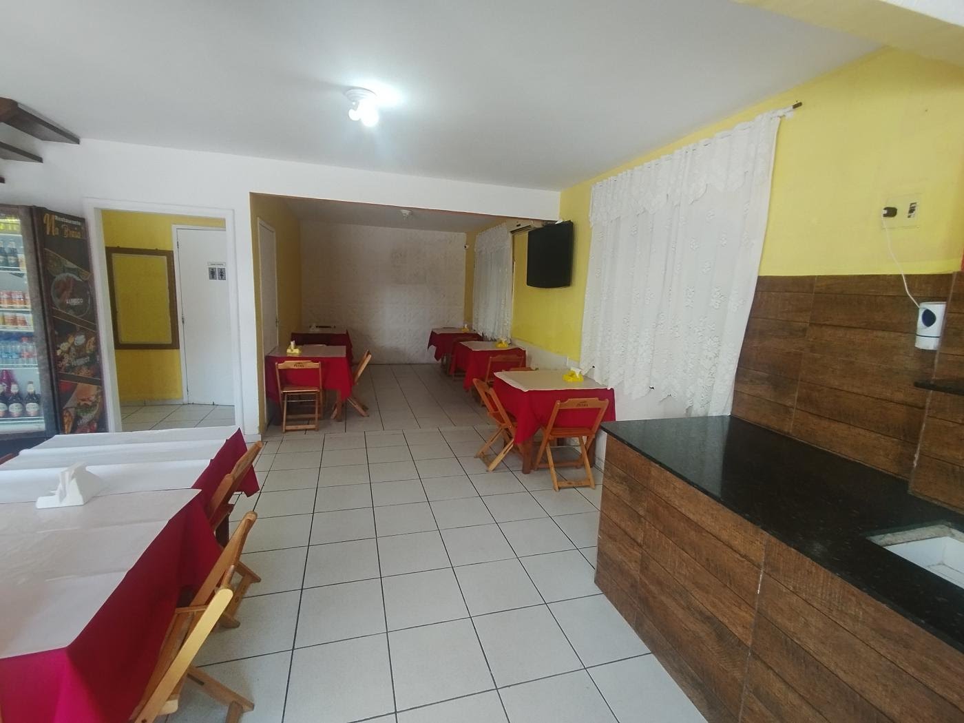 Comercial à venda com 3 banheiros, 2 vagas e 240m² no Centro, Rio das Ostras (RJ) — foto 6 de 8