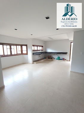 Casa em Novo Horizonte  -  Monte Sião