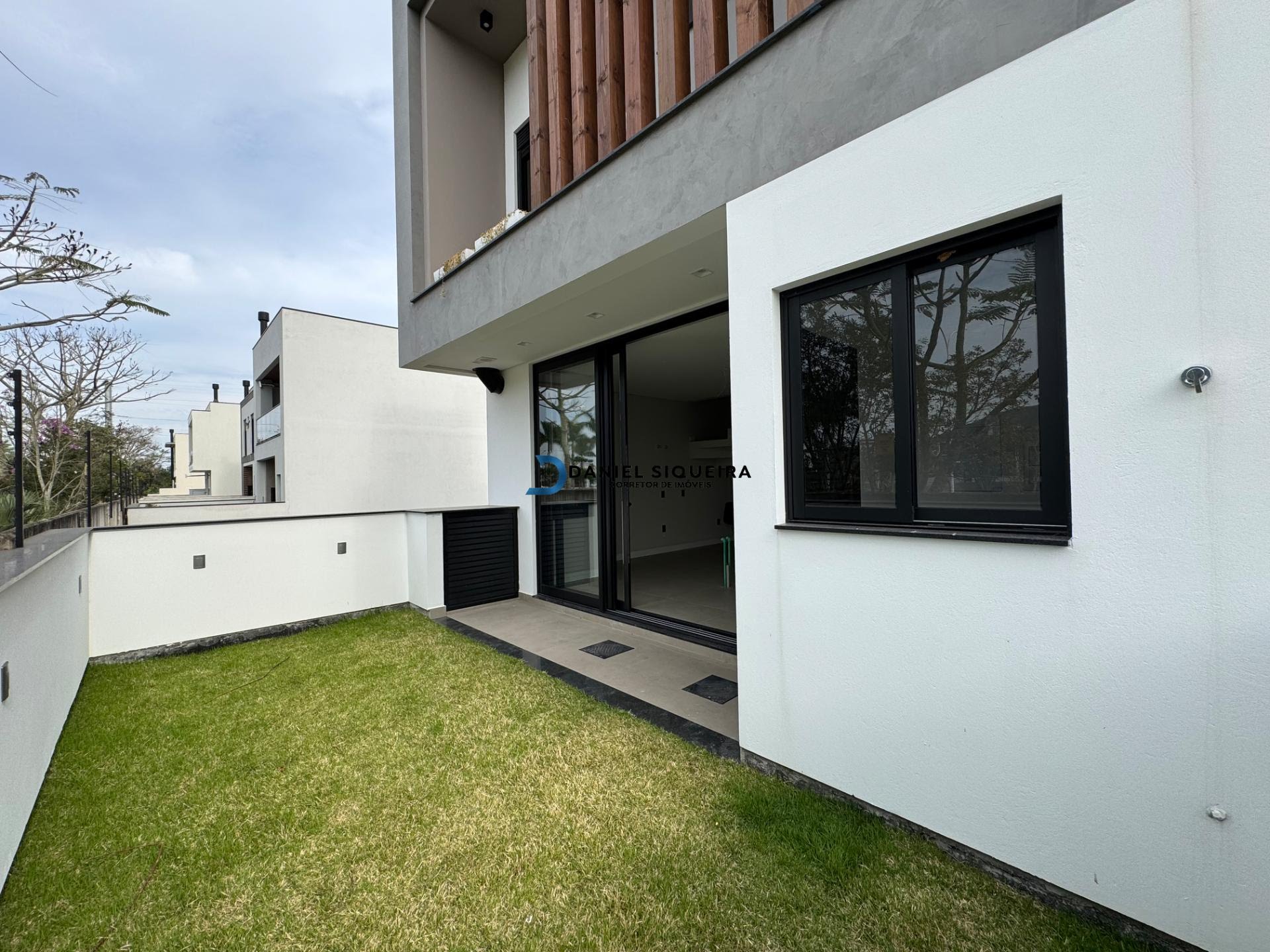 Casa à venda com 4 quartos, 4 suítes, 4 vagas e 200m² no Bairro Deltaville, Biguaçu (SC) — foto 12 de 30