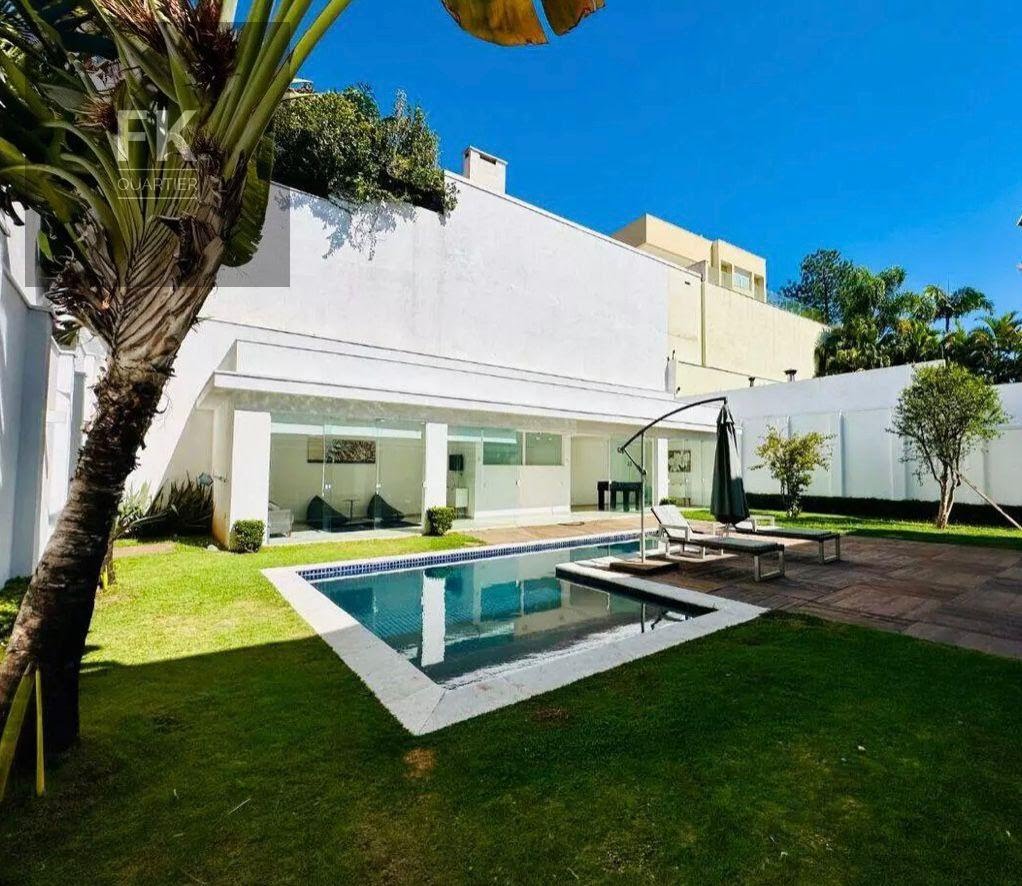 Casa à venda com 4 quartos, 4 suítes, 6 vagas e 522m² no Alphaville Residencial Zero, Barueri (SP) — foto 4 de 28