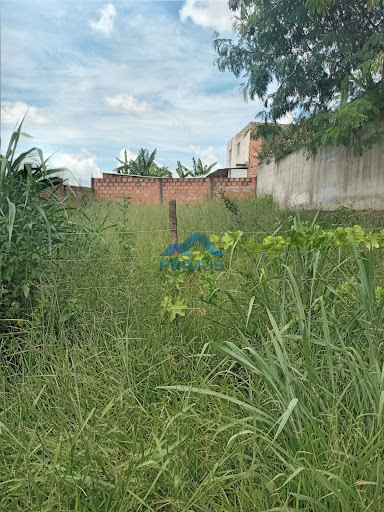Lote / Terreno em Jardim Serra Azul  -  Mateus Leme