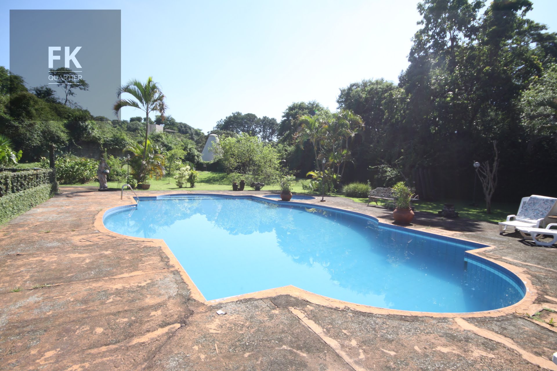 Casa à venda com 4 quartos, 4 suítes, 4 vagas e 1106m² no Chácaras do Peroba, Jandira (SP) — foto 17 de 24