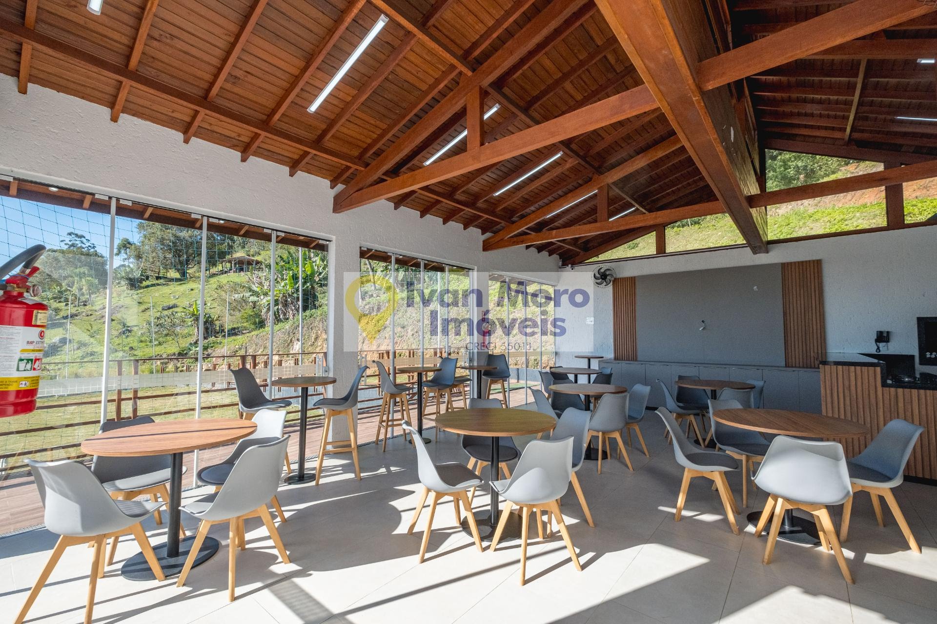 Casa à venda com 2 quartos, 1 suíte, 2 vagas e 165m² no Cachoeira do Bom Jesus, Florianópolis (SC) — foto 29 de 30