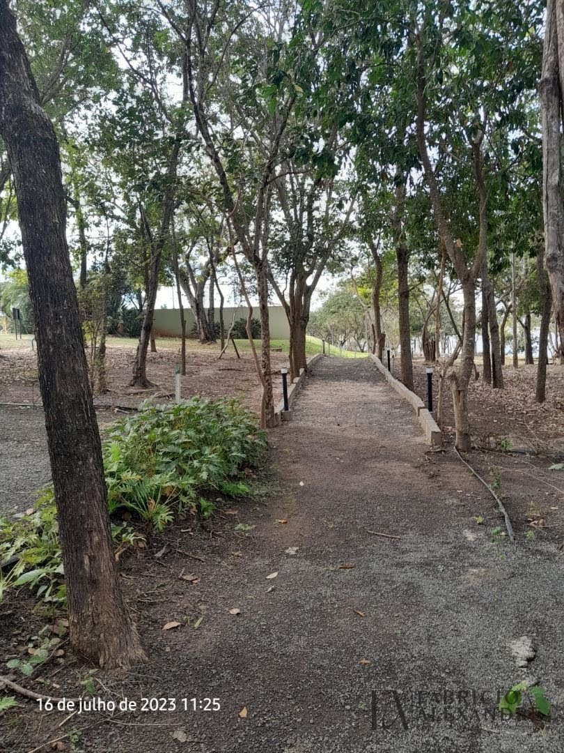 Terreno à venda com 450m² de terreno no Villagio Colombo, Mendonça (SP) — foto 11 de 30