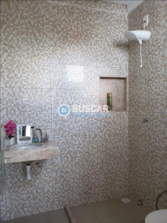 Casa à venda com 3 quartos, 1 suíte, 1 vaga e 150m² no Conceição, Feira de Santana (BA) — foto 5 de 30