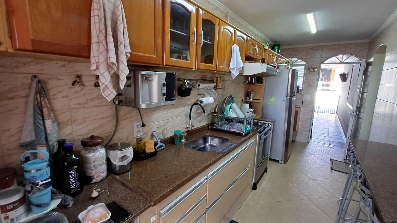 Casa à venda com 4 quartos, 1 suíte, 2 vagas e 230m² no Jardim Simus, Sorocaba (SP) — foto 12 de 30