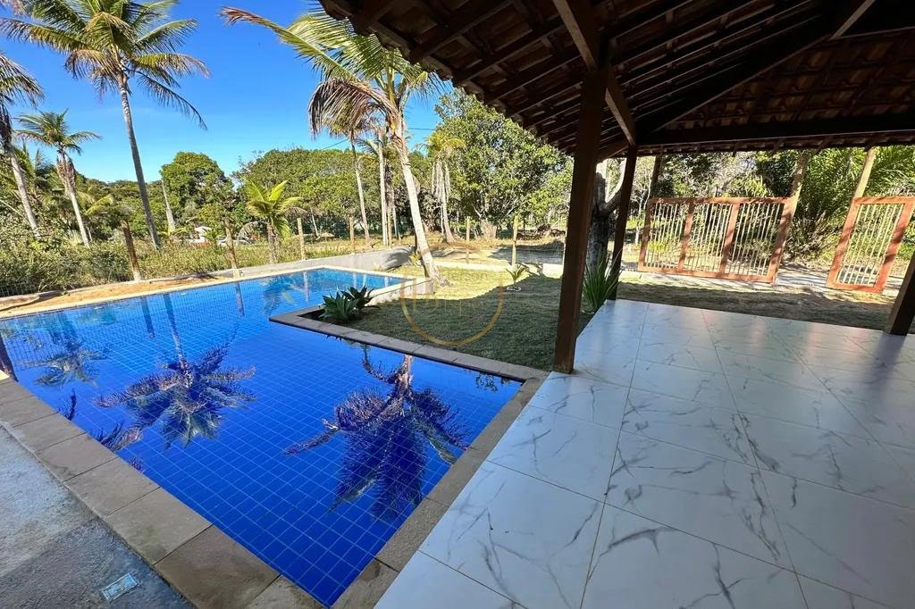 Casa à venda com 2 quartos, 2 banheiros, 5 vagas e 150m² no Villas do Arraial, Porto Seguro — foto principal