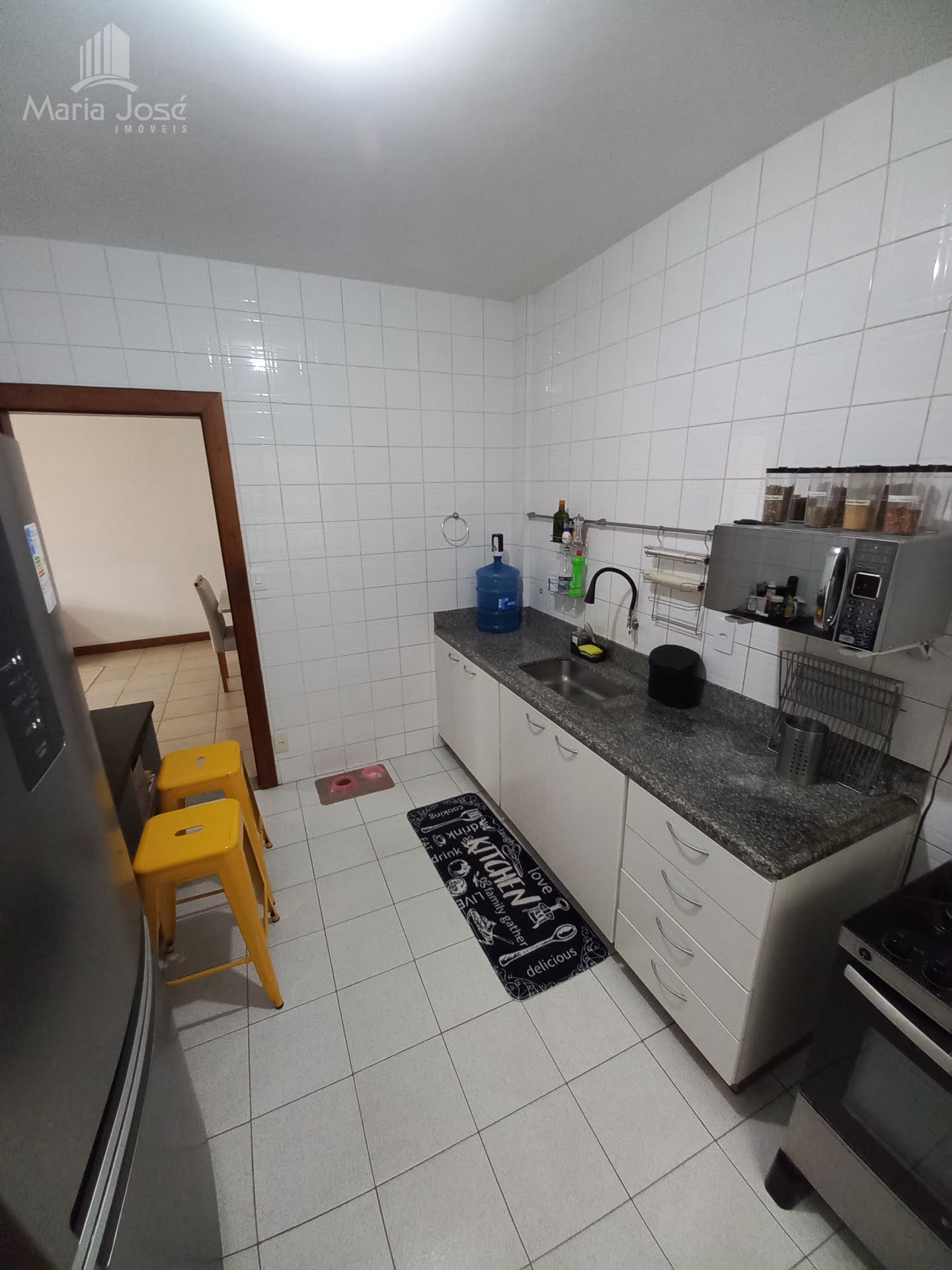 Apartamento à venda com 3 quartos, 1 suíte, 2 vagas e 142m² no Santa Helena, Sete Lagoas (MG) — foto 9 de 24