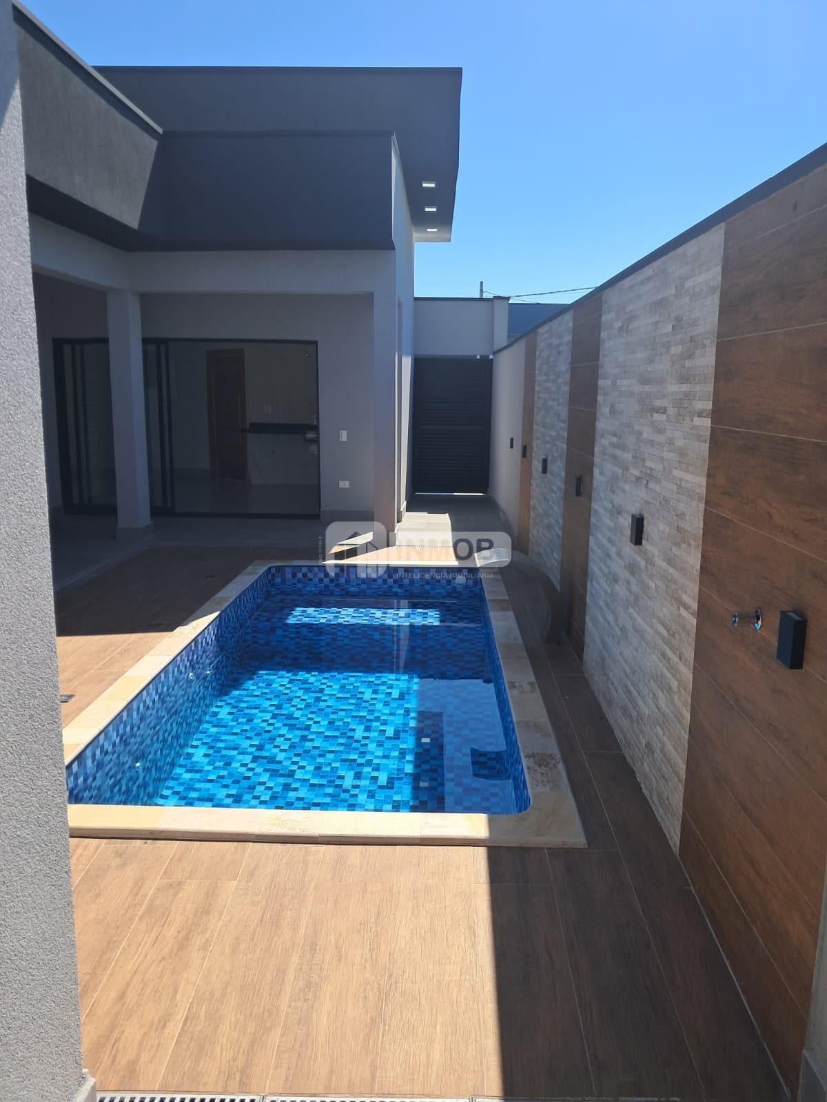 Casa à venda com 3 quartos, 1 suíte, 2 vagas e 185m² no Vila Nossa Senhora Auxiliadora, Tremembé (SP) — foto 16 de 20
