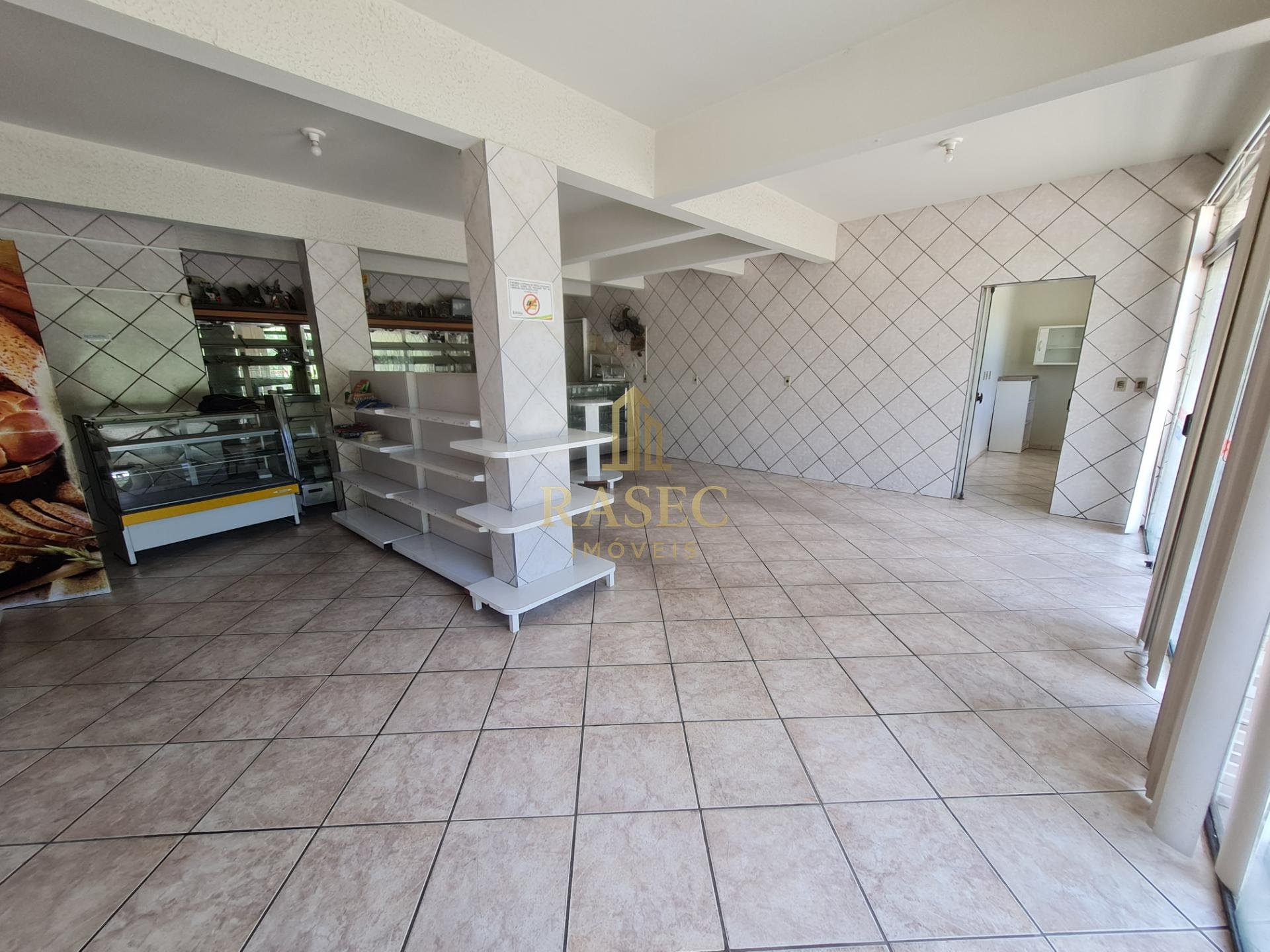 Comercial para alugar com 100m² no Paquetá, Brusque (SC) — foto 2 de 4