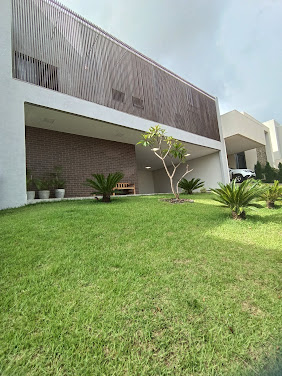 Casa em condominio triplex em Gameileira II  -  Rio Verde