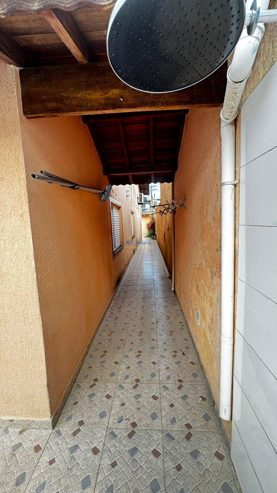 Casa à venda com 3 quartos, 1 suíte, 4 vagas e 180m² no Vila Caiçara, Praia Grande (SP) — foto 4 de 27