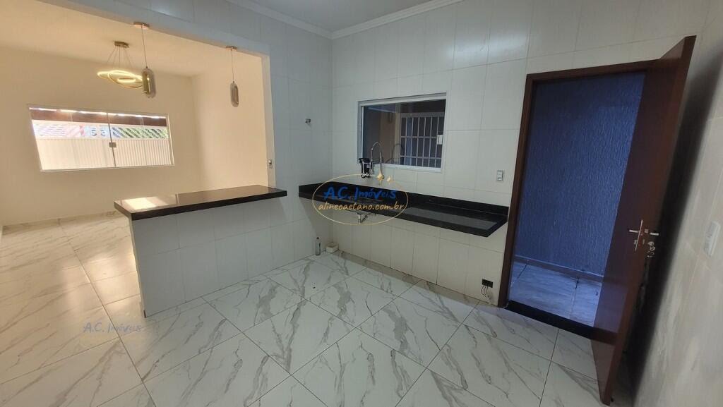 Casa à venda com 3 quartos, 2 suítes, 2 vagas e 135m² no Jardim Imperador, Praia Grande (SP) — foto 7 de 21