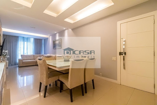 Apartamento 03 Dorm. em Copacabana  -  Rio de Janeiro