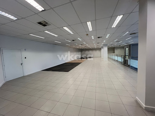 Sala Comercial em Parque Residencial Laranjeiras   -  Serra