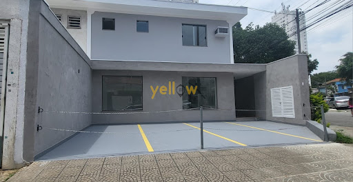 Casa Comercial de 150m² em Vila Gomes Cardim - São Paulo: Venda e Locação por R$1.3M