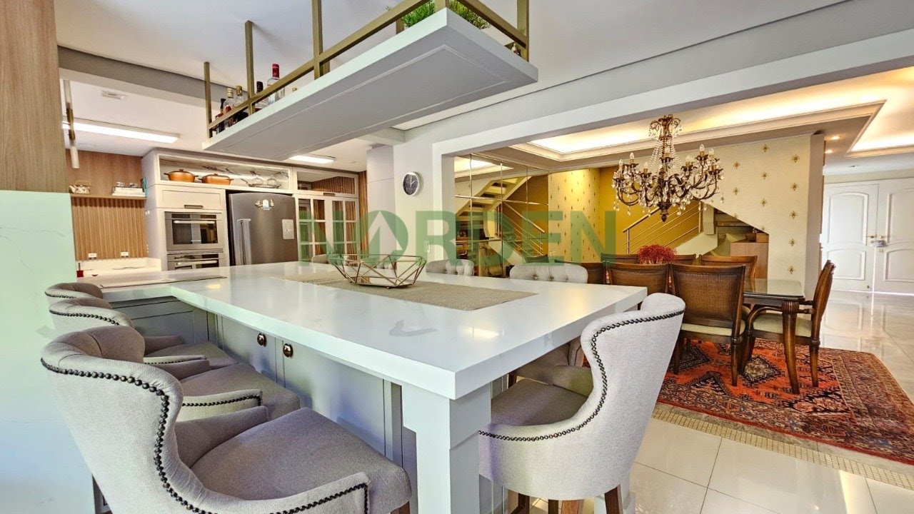 Casa de 460 m² com 4 quartos na Baia Norte, João Paulo