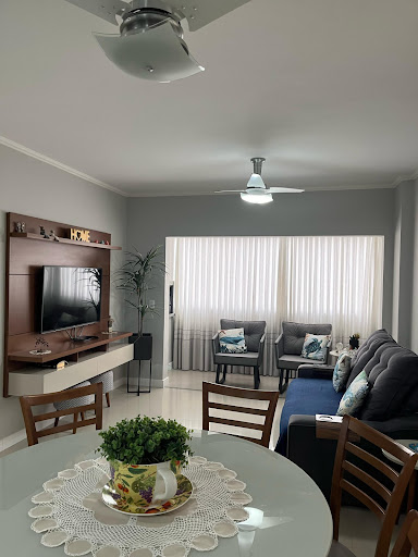 Apartamento a 100 metros do mar 03 quartos -  em Balneário Perequê  -  Porto Belo