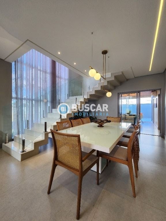Casa à venda com 4 quartos, 4 suítes, 4 vagas e 358m² no Sim, Feira de Santana (BA) — foto 4 de 23