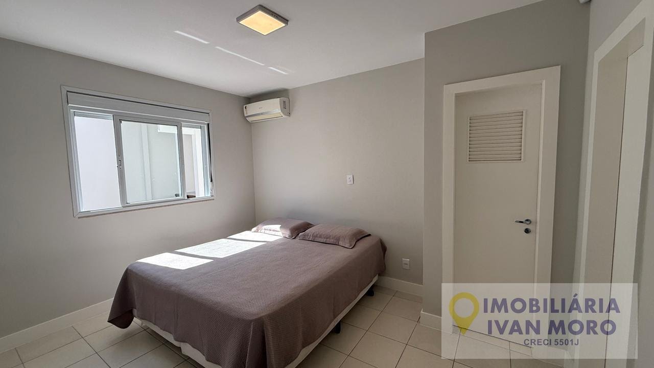 Casa à venda com 4 quartos, 2 suítes, 2 vagas e 150m² no Itacorubi, Florianópolis (SC) — foto 9 de 24