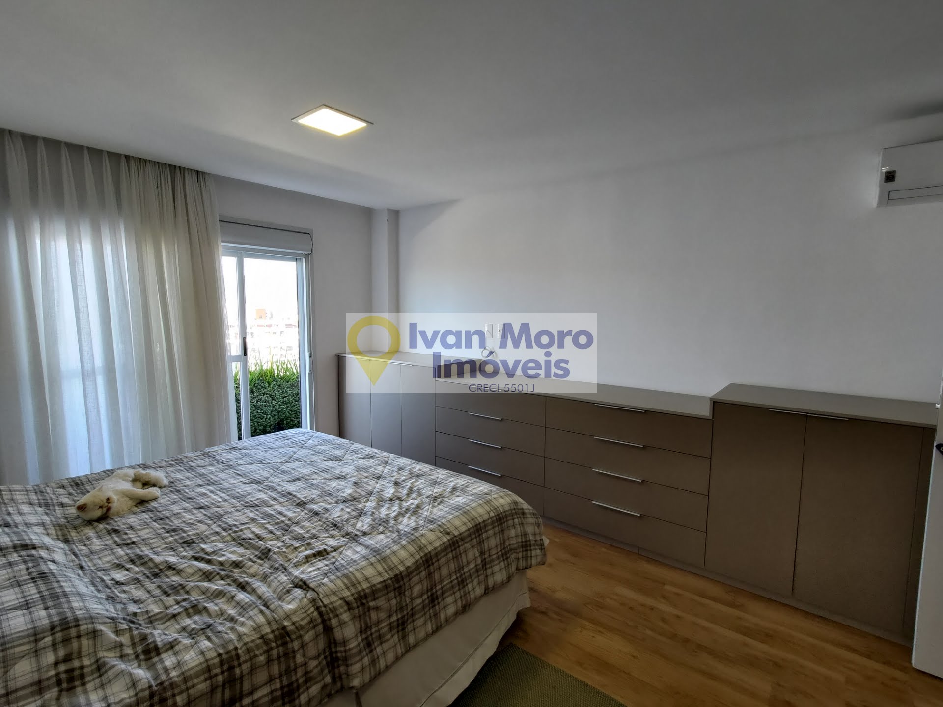Cobertura à venda com 3 quartos, 3 suítes, 3 vagas e 220m² no Agronômica, Florianópolis (SC) — foto 22 de 30