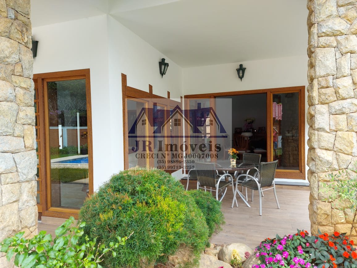 Casa à venda com 2 quartos, 3 suítes, 4 vagas e 1448m² no Centro, Itajubá (MG) — foto 28 de 30