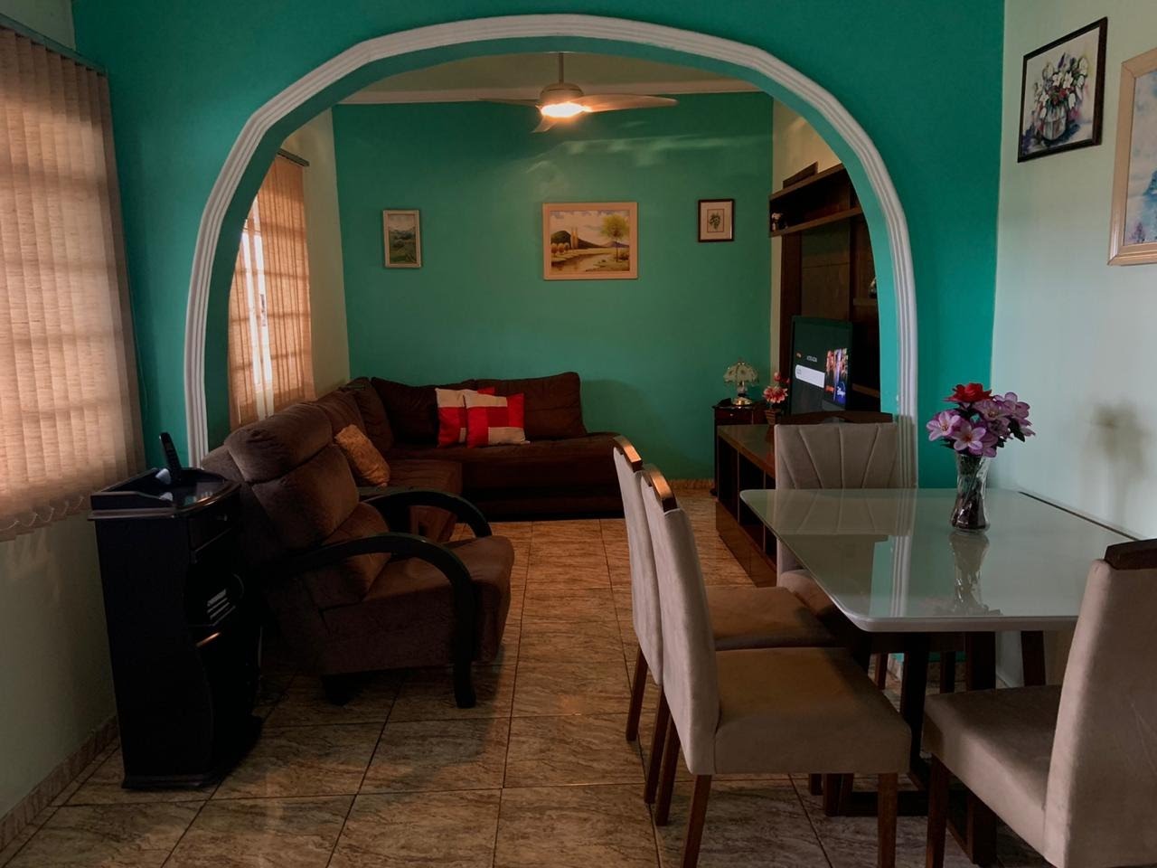 Casa à venda com 3 quartos, 1 banheiro, 3 vagas e 309m² no Mantiqueira, Belo Horizonte (MG) — foto 2 de 13