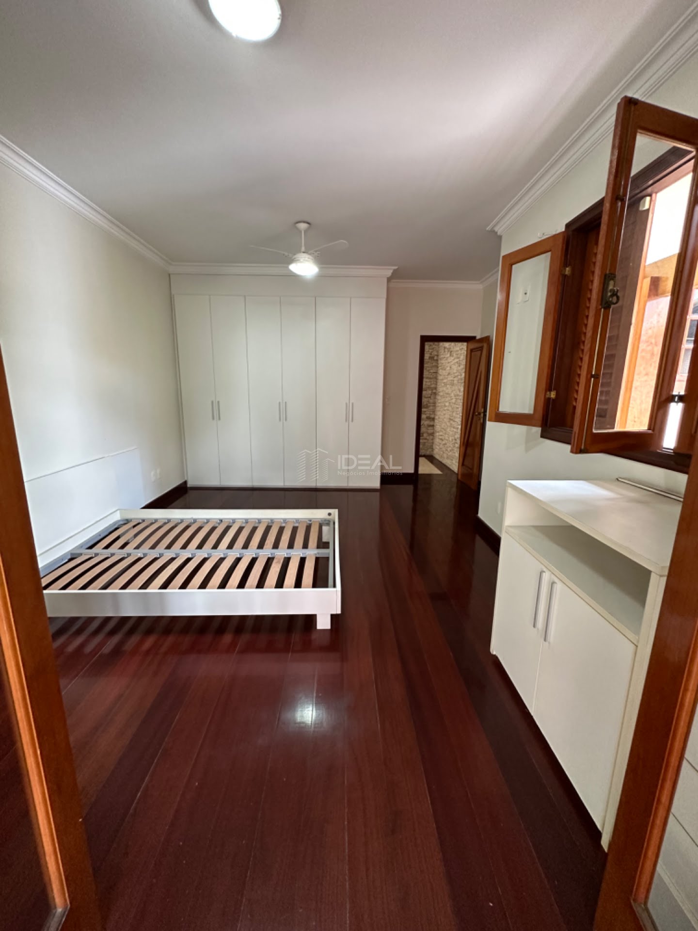 Casa à venda com 4 quartos, 4 suítes, 2 vagas e 460m² no Centro, Campos dos Goytacazes (RJ) — foto 10 de 27
