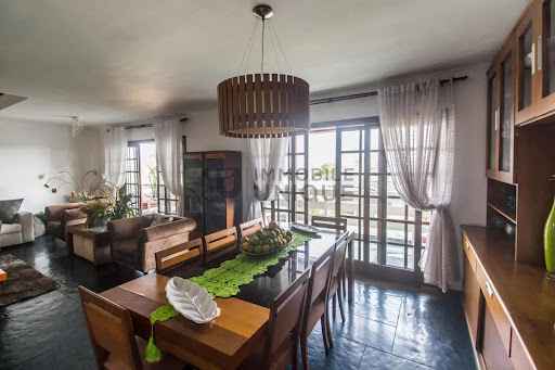 Casa de Condominio em Alphaville  -  Santana de Parnaíba