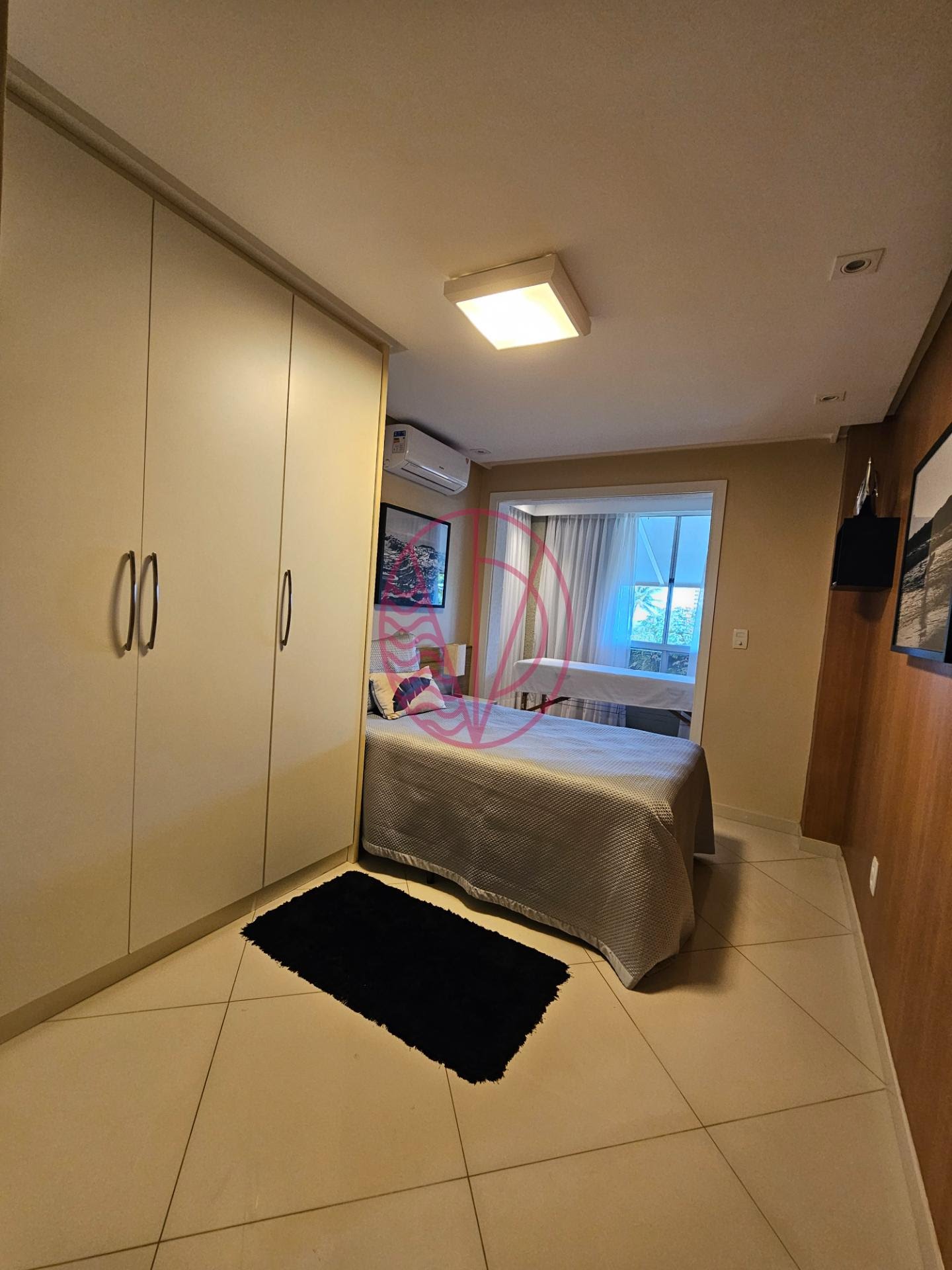 Casa à venda com 4 quartos, 4 suítes, 4 vagas e 300m² no Pituaçu, Salvador (BA) — foto 27 de 30