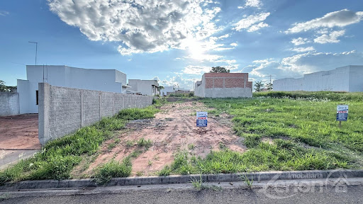 Terreno à Venda no Parque dos Pássaros em Adamantina